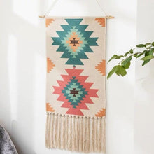 Load image into Gallery viewer, L.A. Discovery Handmade Macrame Wall Hanging Tapestry Wall Art