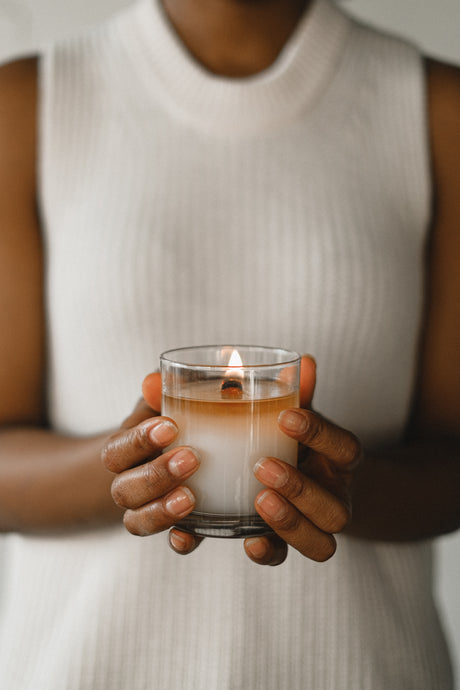 4 Candle Scents that Help Reduce Anxiety - Using Candles for Anxiety Treatment