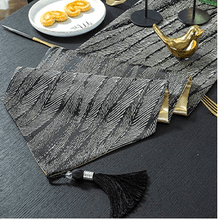 Load image into Gallery viewer, L.A. Discovery 33x180 cm / black Table Runner Cloth - Feather Flock Design