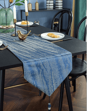 Load image into Gallery viewer, L.A. Discovery 33x220 cm / blue Table Runner Cloth - Feather Flock Design