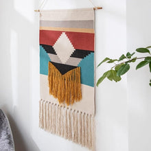 Load image into Gallery viewer, L.A. Discovery Handmade Macrame Wall Hanging Tapestry