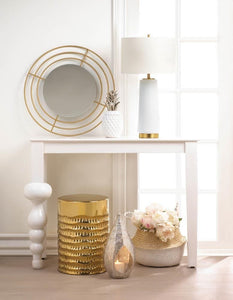 LA Discovery Gold Textured Stool